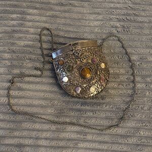 Sajai (Metal & Stone Purse)